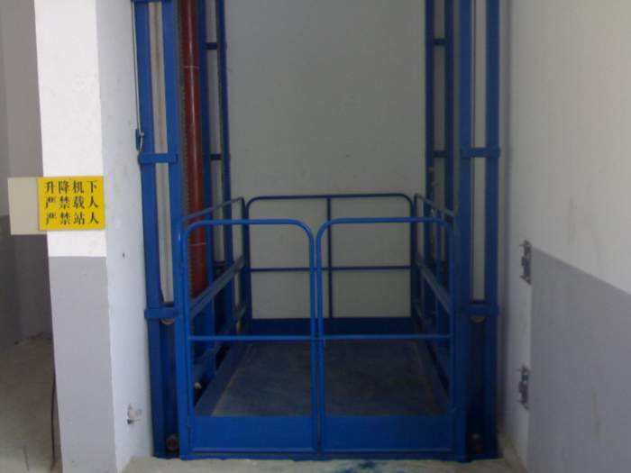 鋁合金升降機|導軌式升降機鋼絲繩液壓自動調整裝置